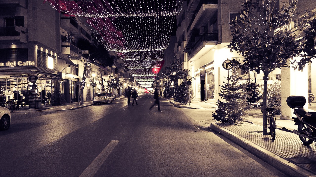 city lights christmas free photo