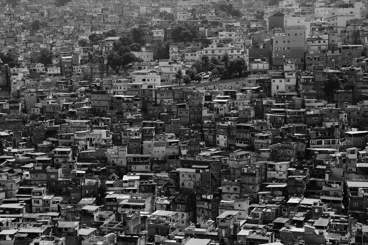 city urban slum free photo