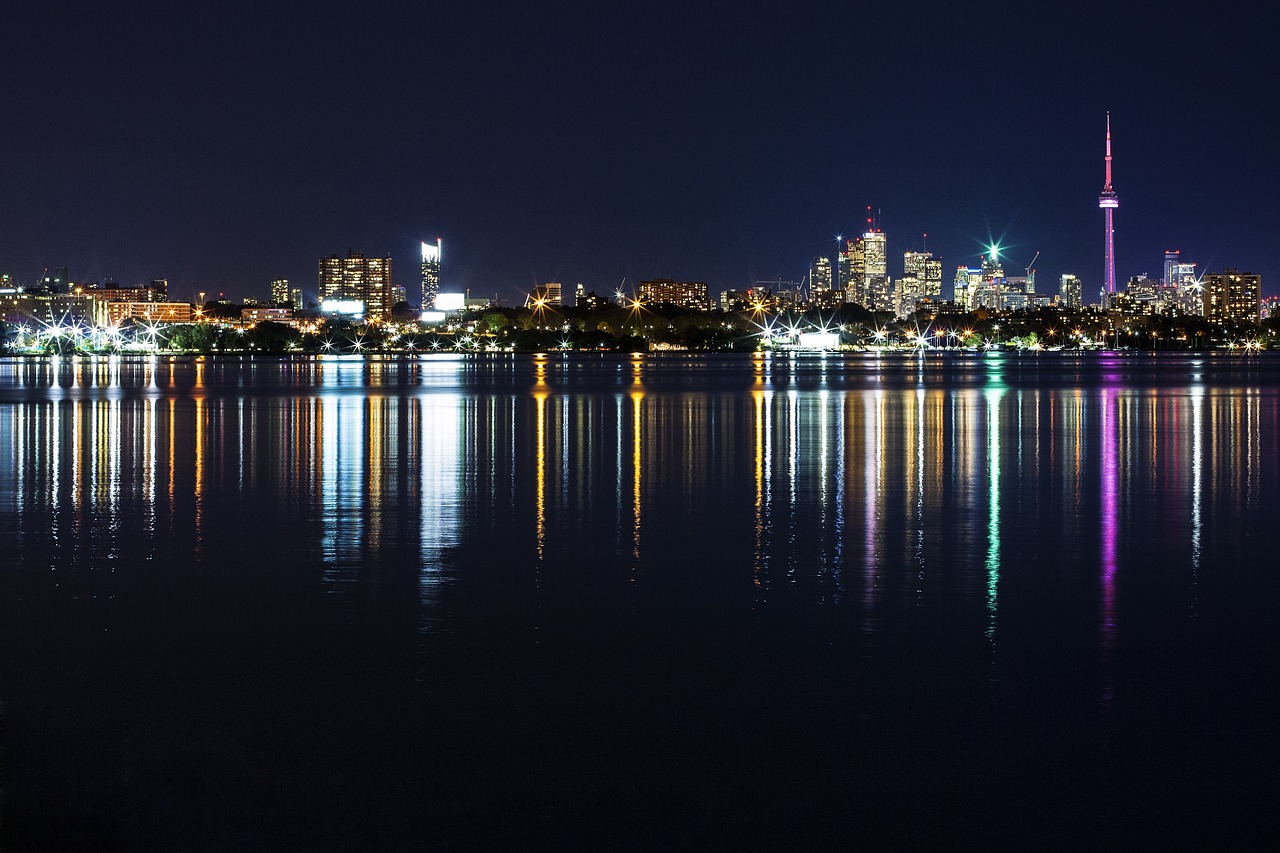 city skyline waterfront free photo