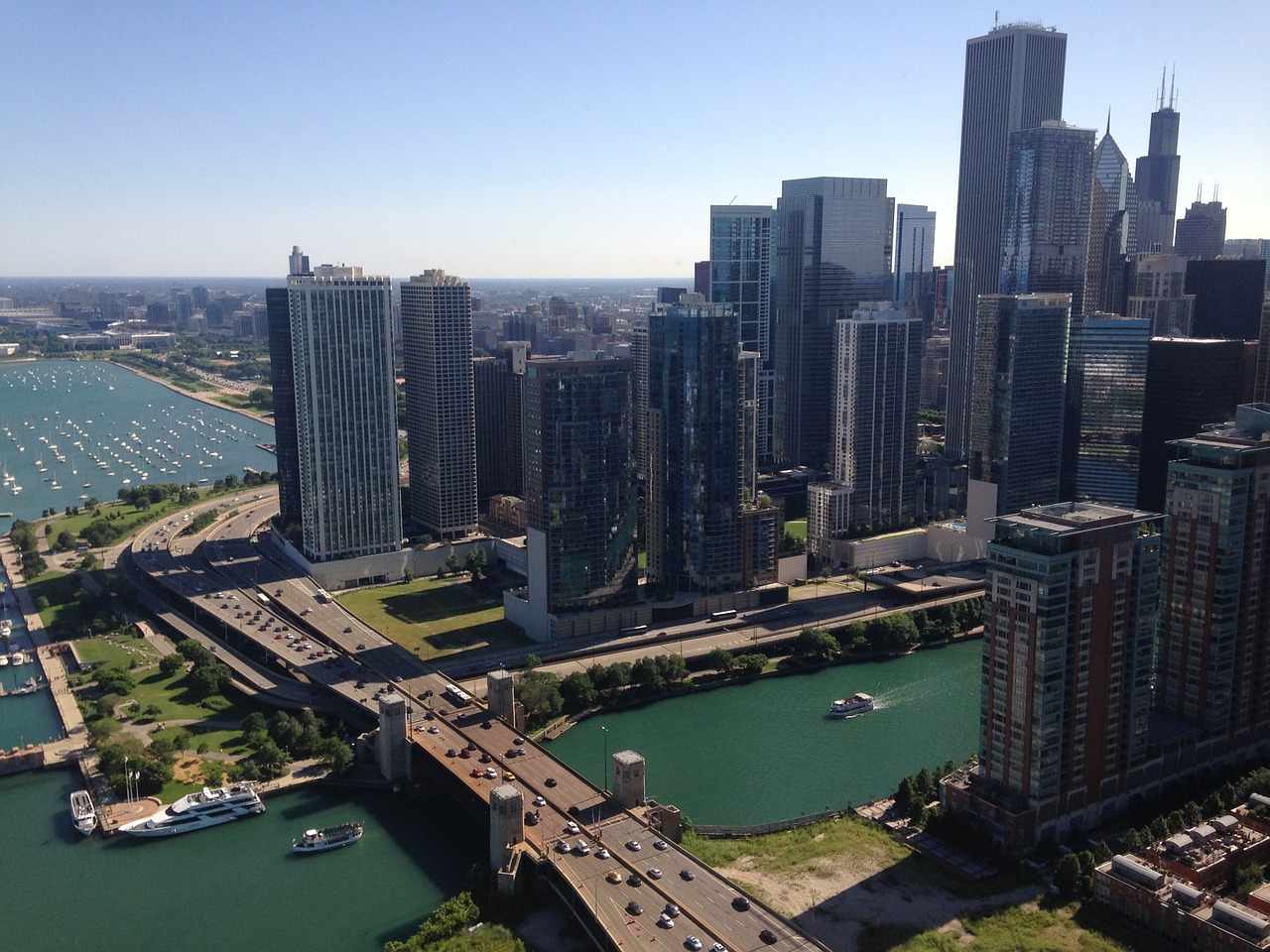 city chicago skyline free photo