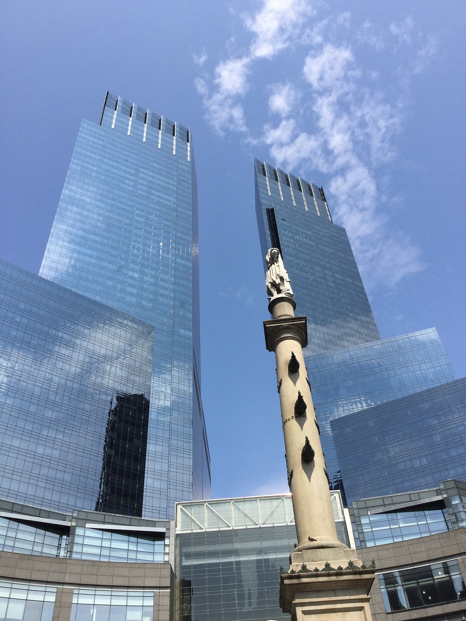 new york buildings skyscrapers free photo