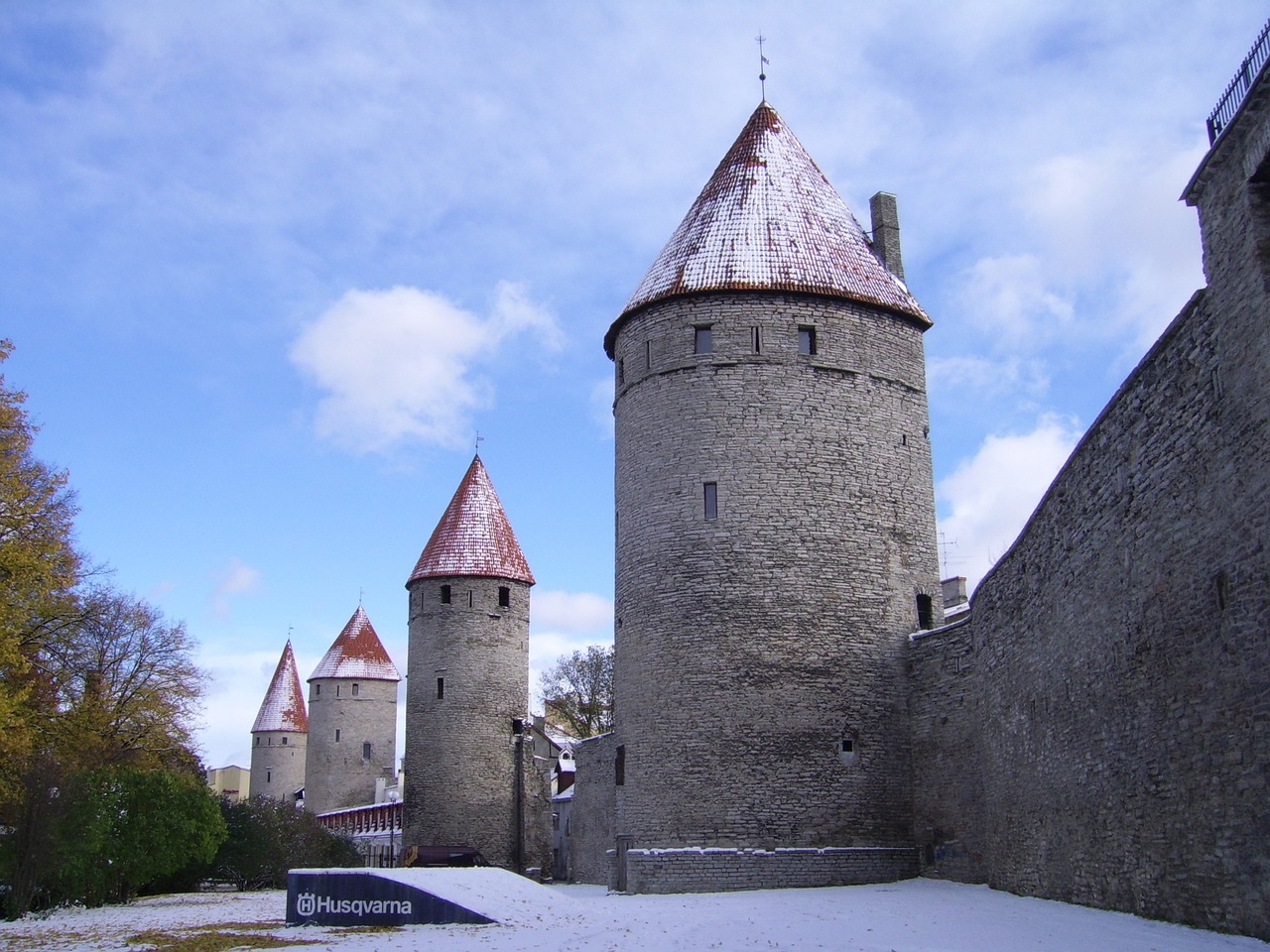 city wall castle building free photo