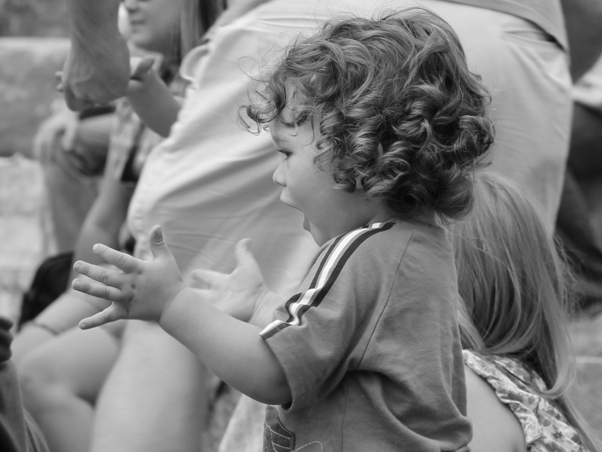 music clapping boy free photo