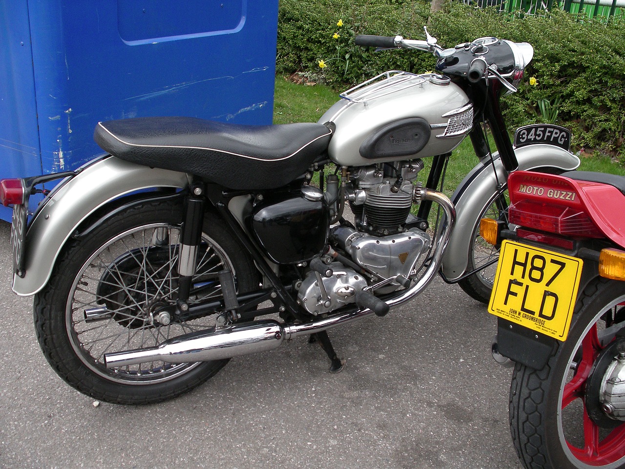 classic british motorcycle free photo