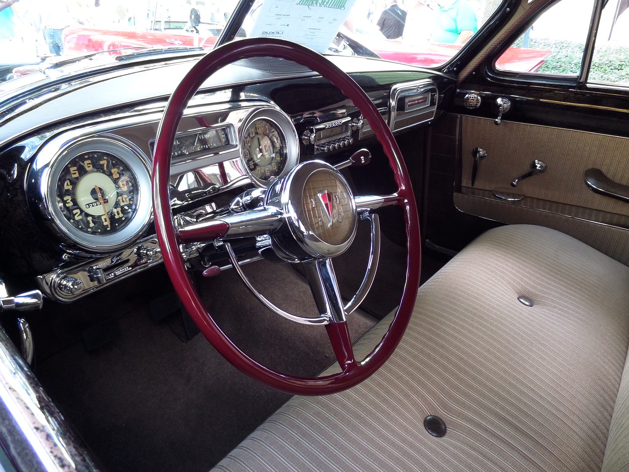 classic car lincoln continental nostalgia free photo