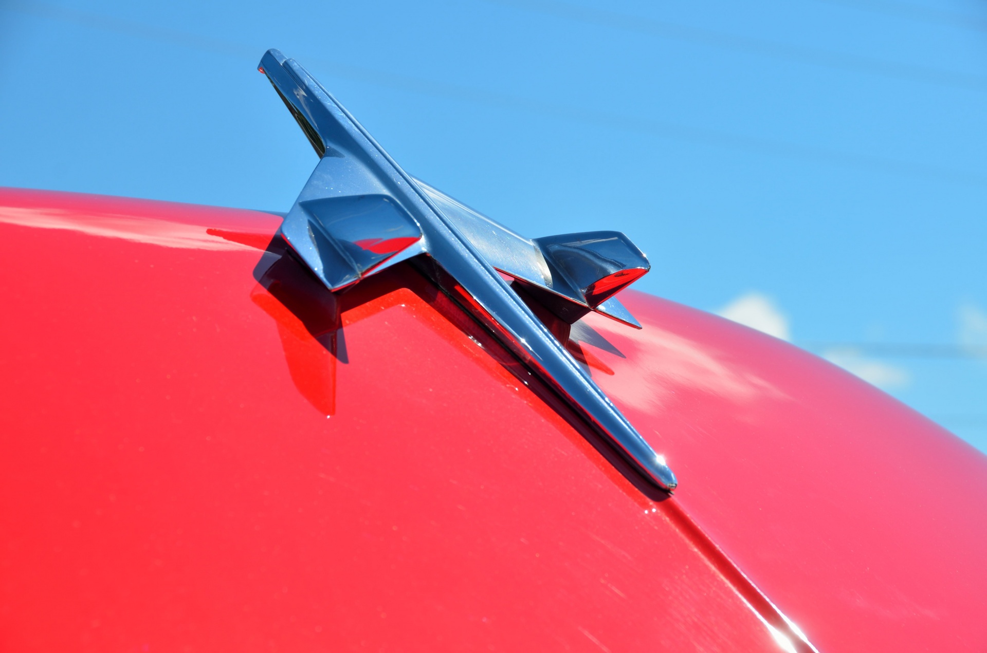 car hood ornament free photo