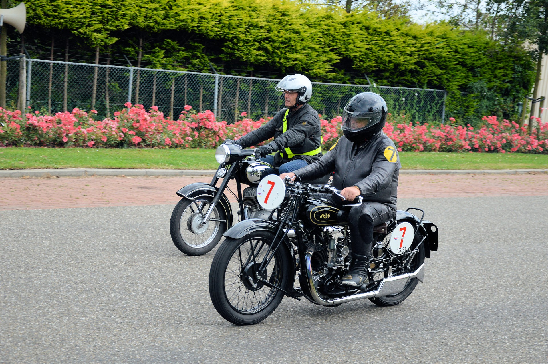 motorcycle motorbike tradition free photo