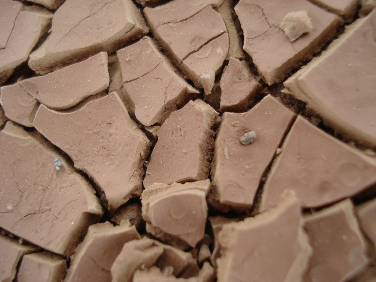 download-free-photo-of-clay-soil-dehydrated-desert-dry-hot-from