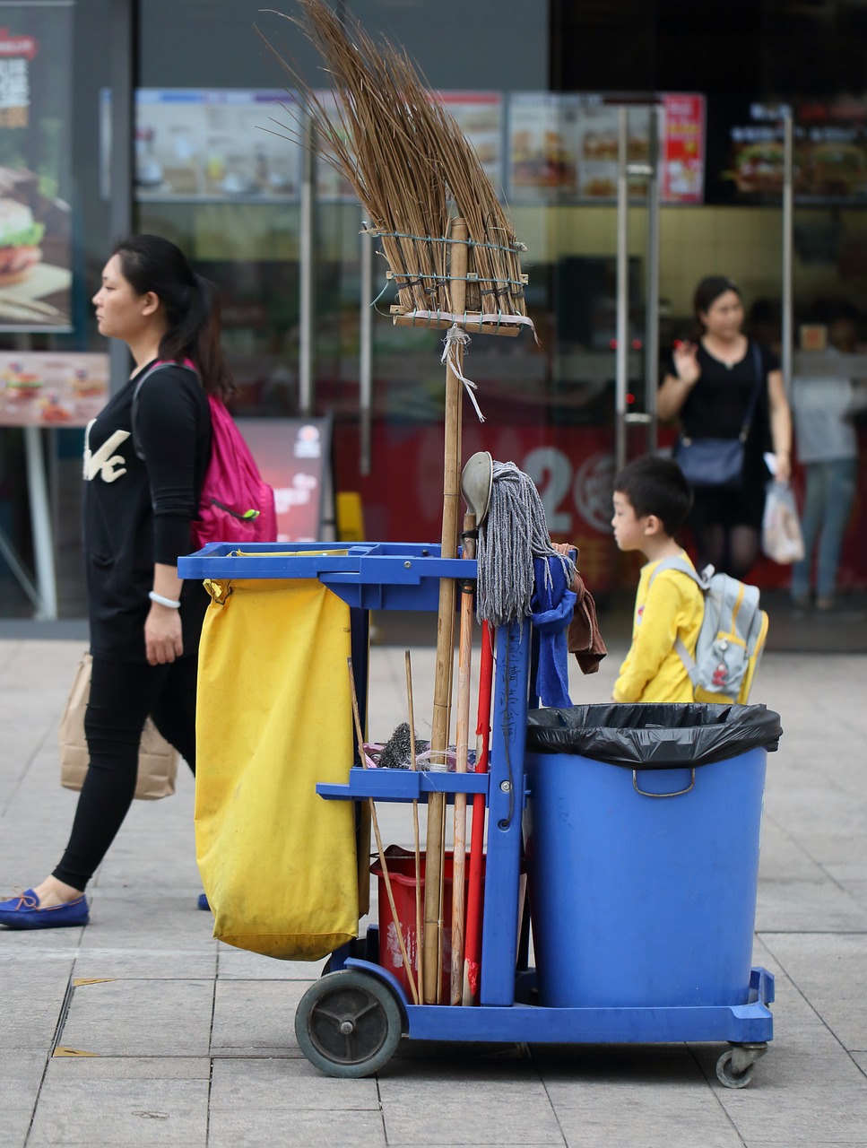 cleaning tools city free photo