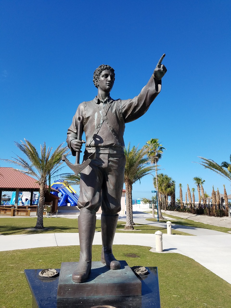 clearwater statue greigos free photo