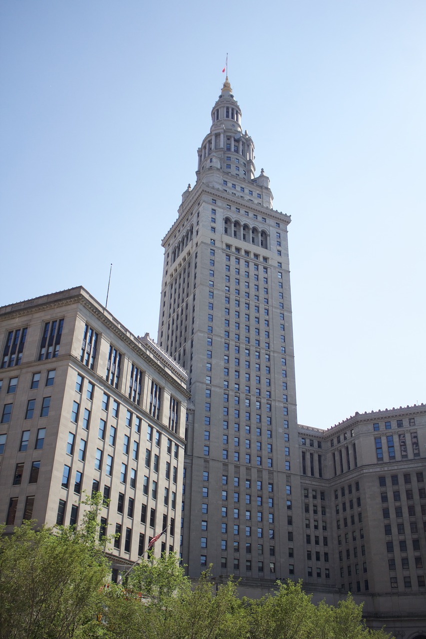 cleveland building skyscraper free photo