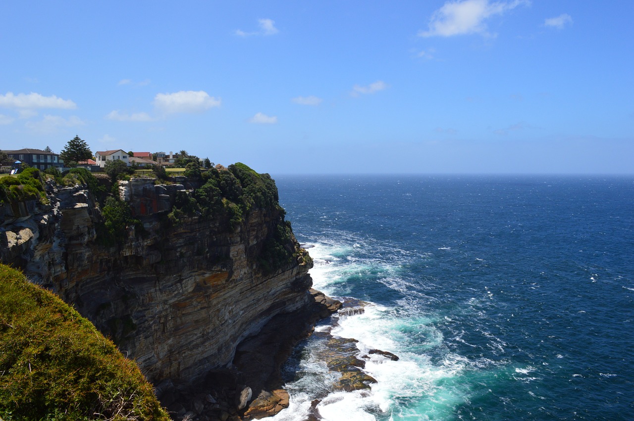 cliff sydney australia free photo