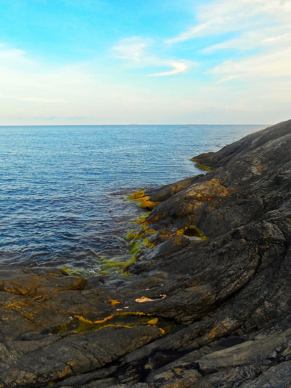 cliff seashore archipelago free photo