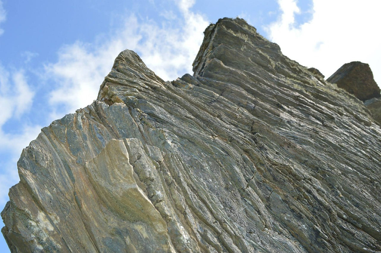 cliff cornwall rocks free photo