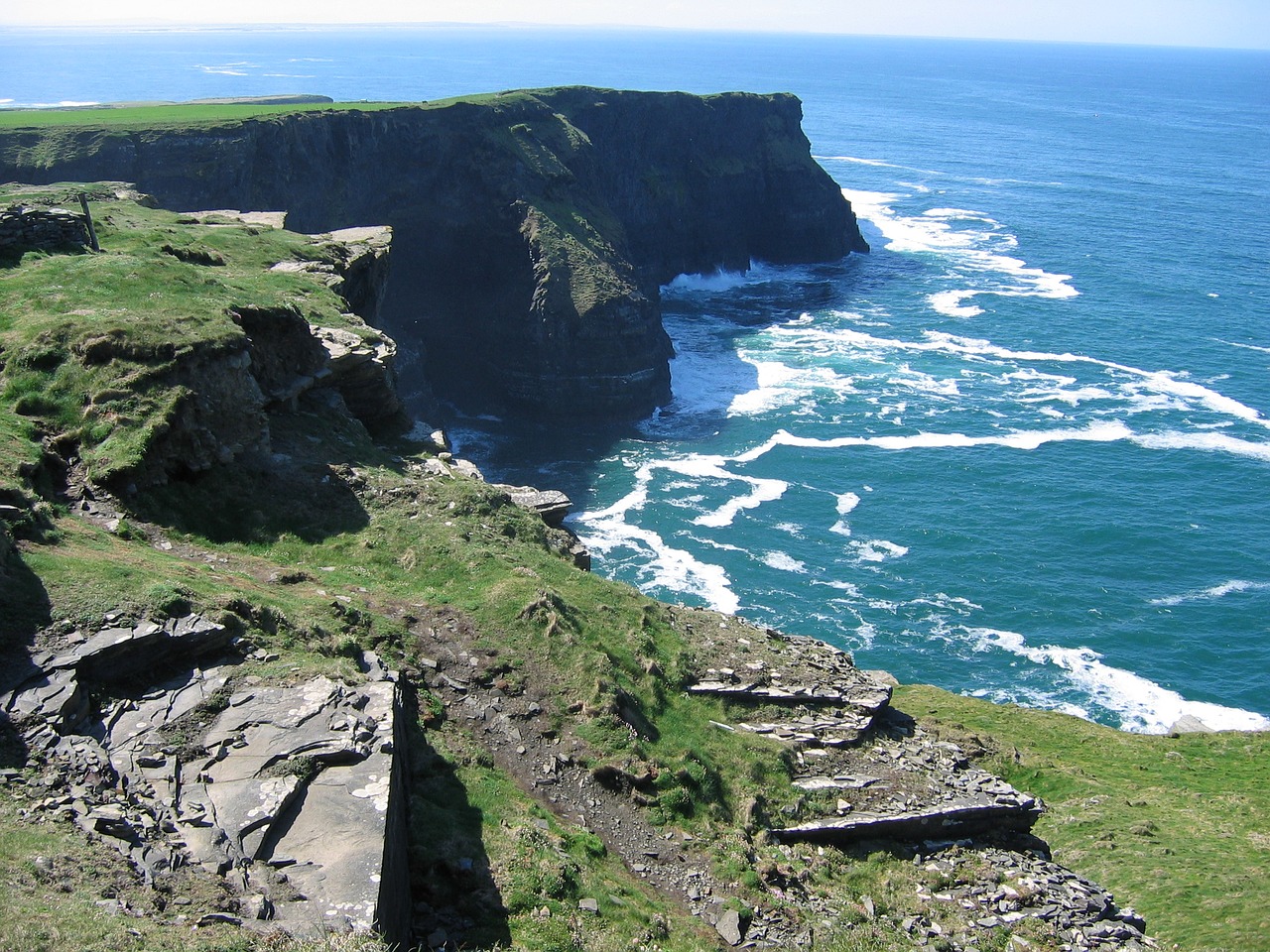 cliff of moer ireland cliff free photo
