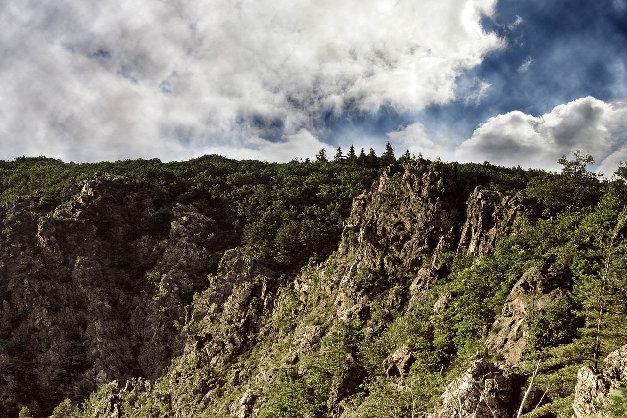 cliffs rock mountainside free photo