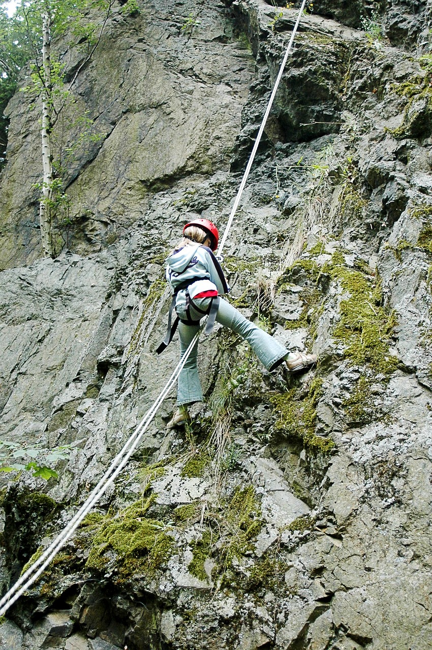 climb abseil steep free photo