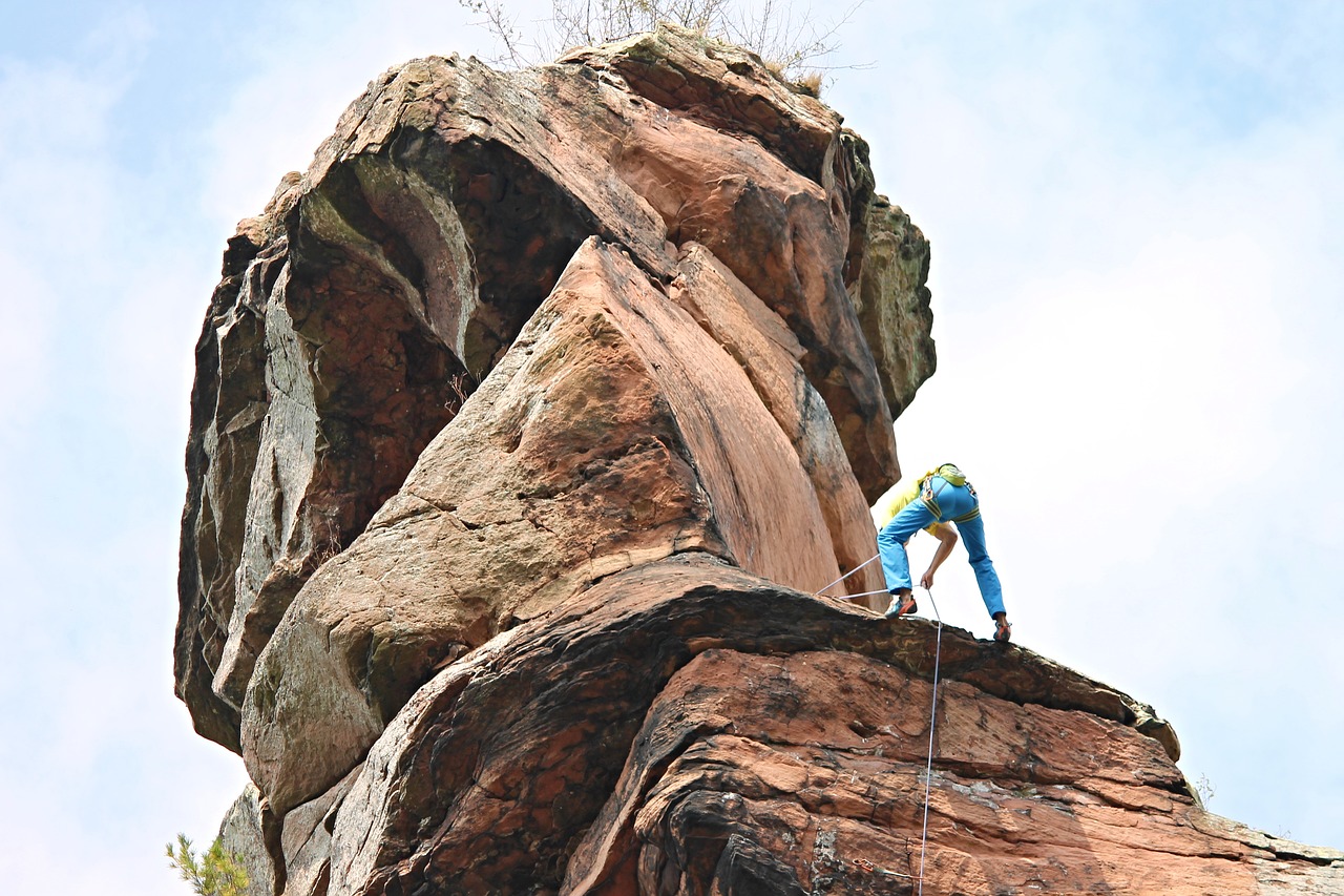 climb rock climber free photo