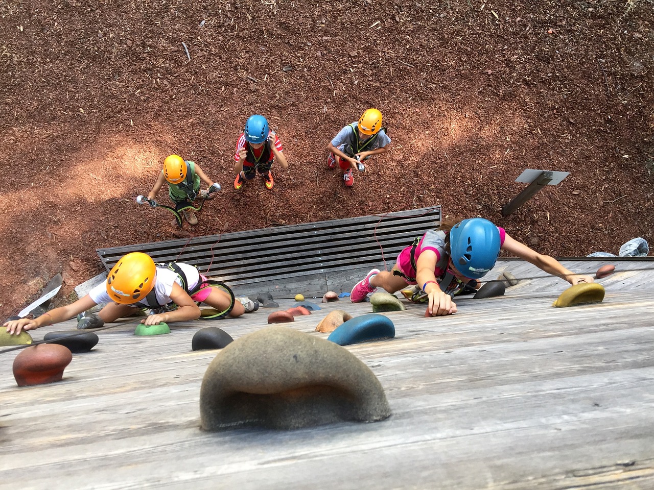 climbing rock fatigue free photo