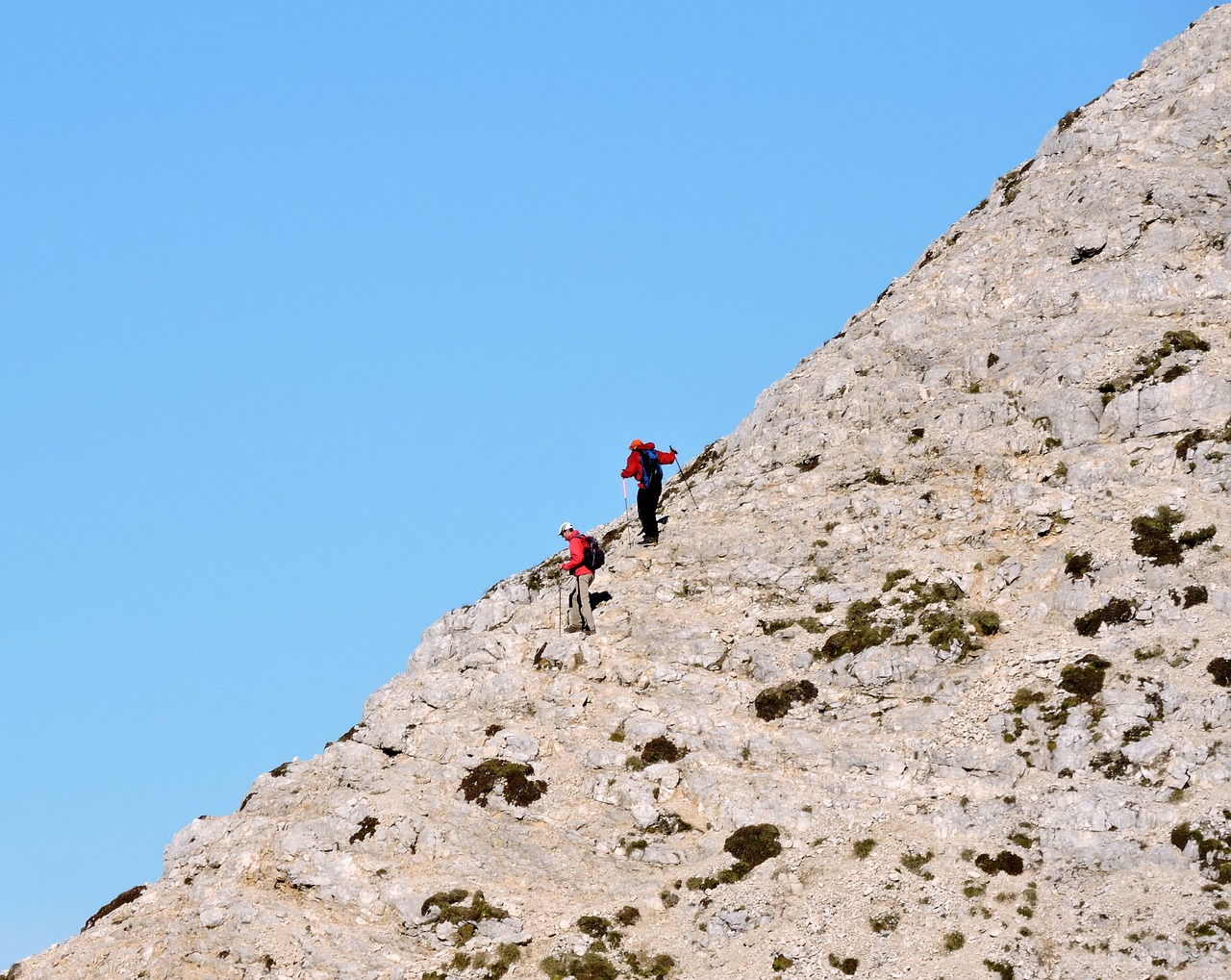 climbing climbers top free photo