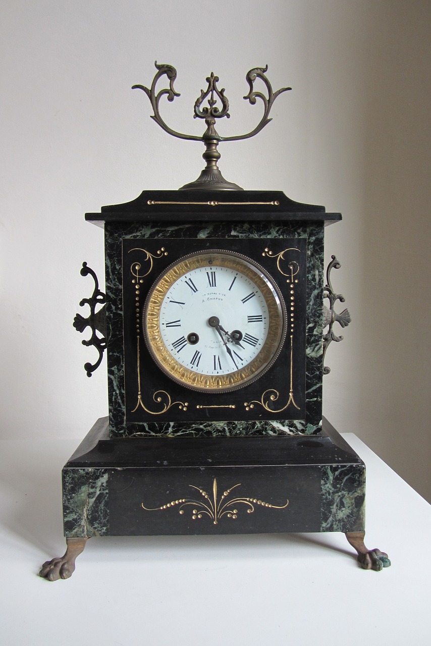 clock french mantel clock timepiece free photo