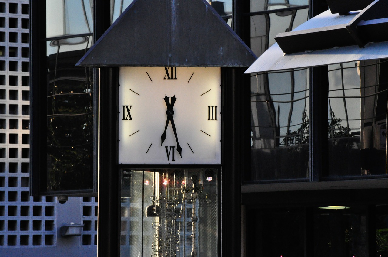 clock tower downtown free photo