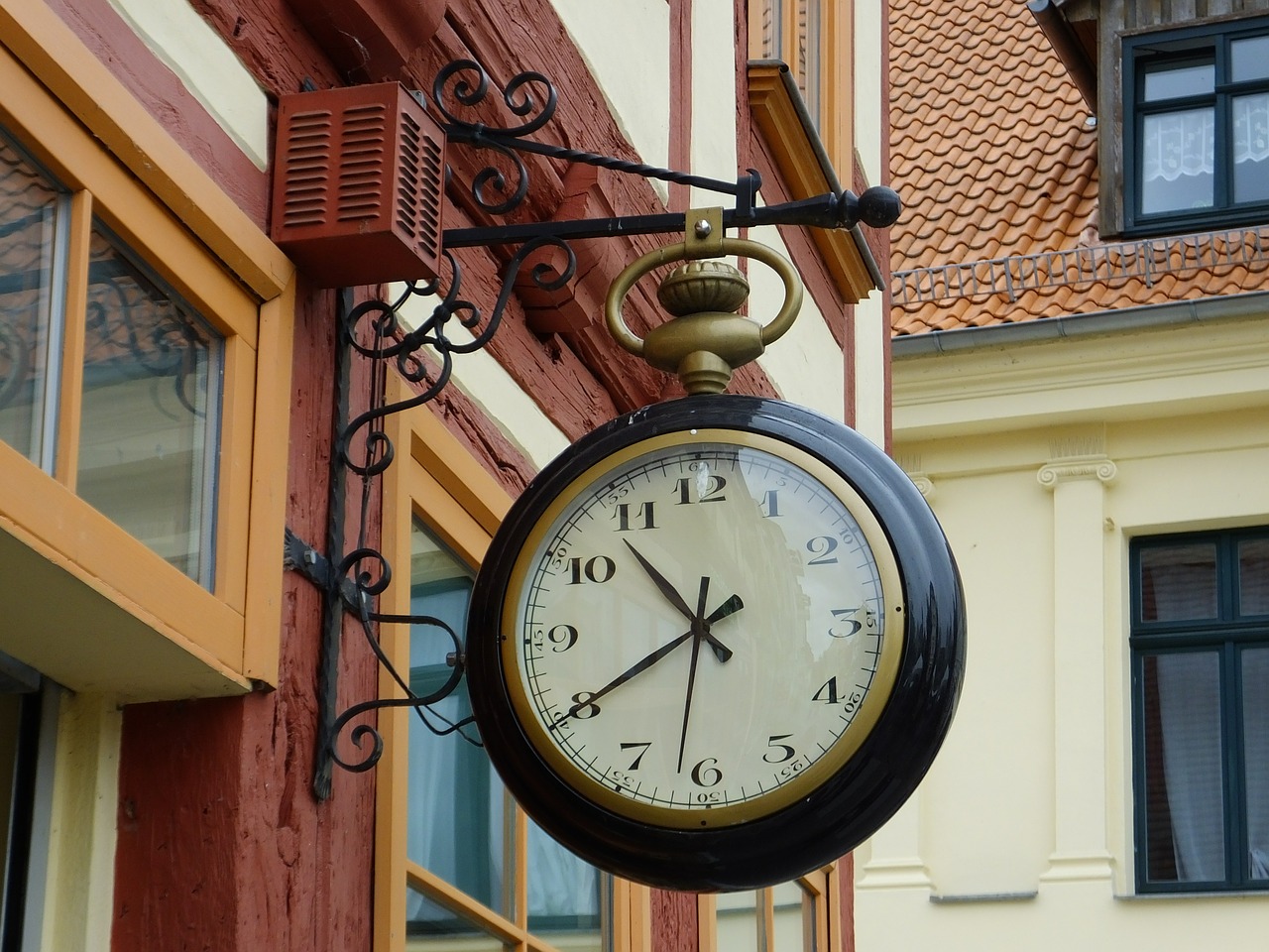 clock city antique free photo