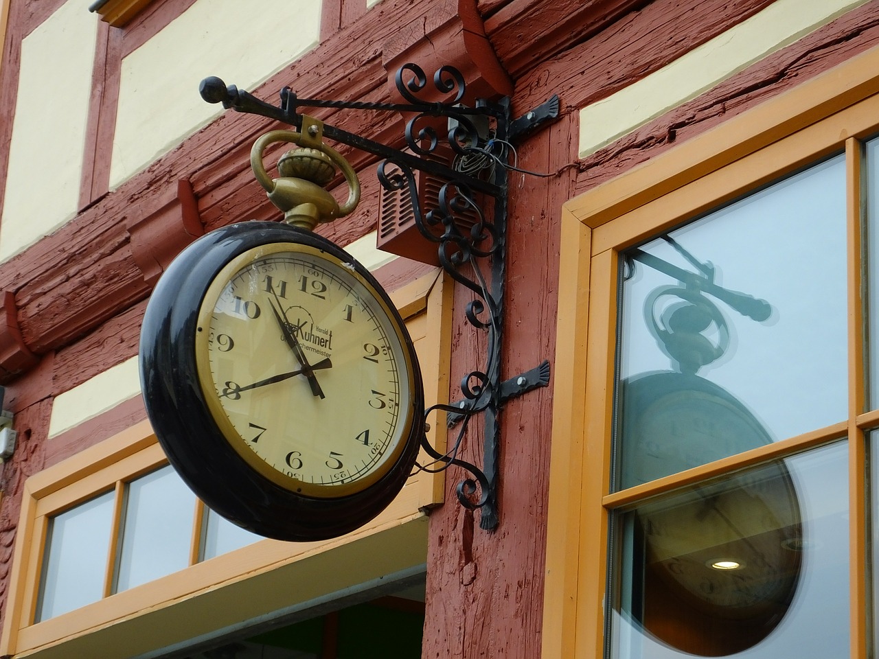 clock city antique free photo