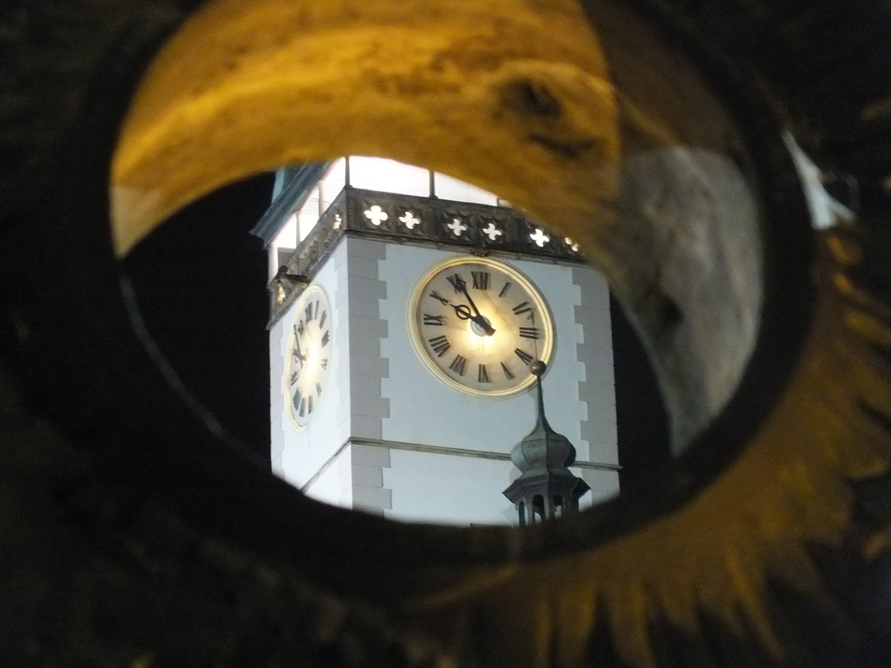 clock tower night free photo