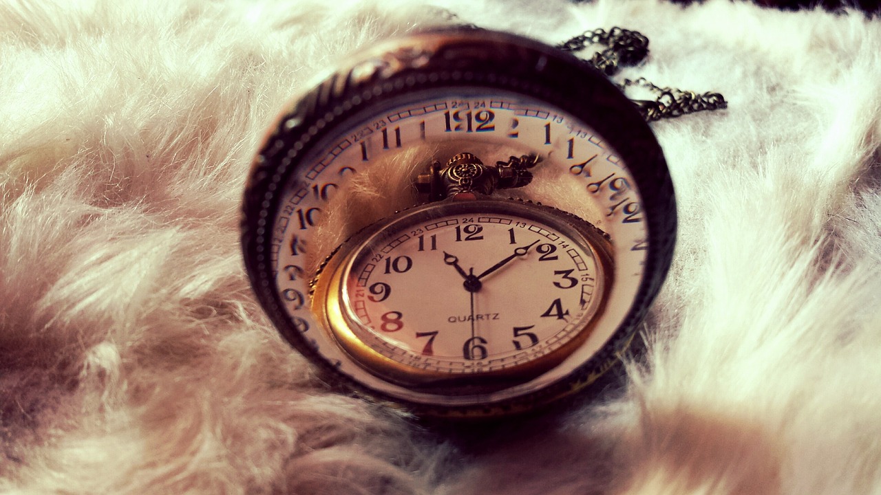 clock time old free photo