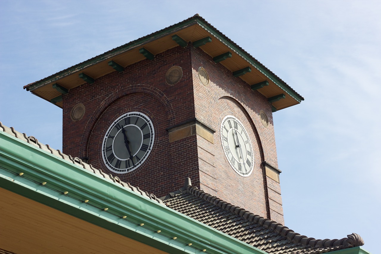 clock tower architecture clock free photo