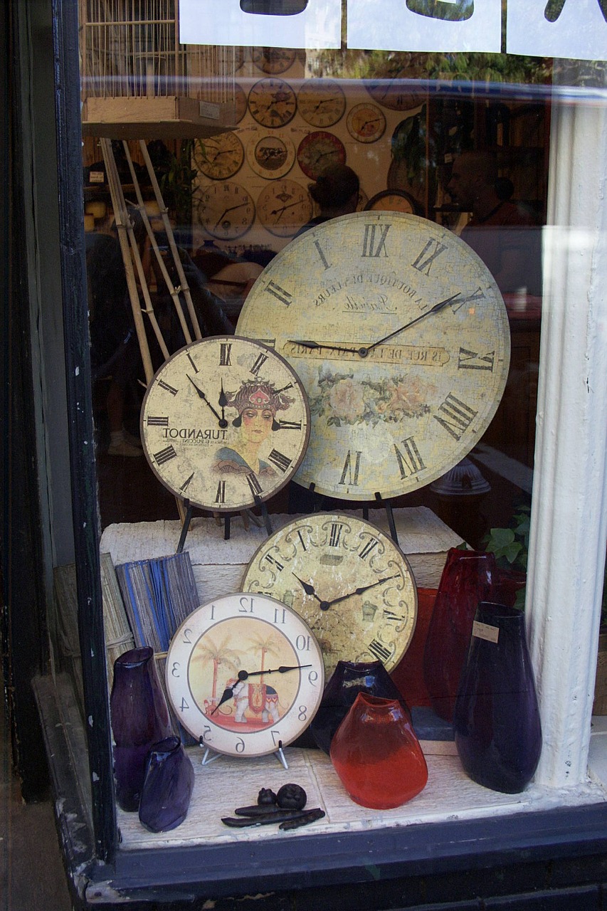 clocks antiques time free photo