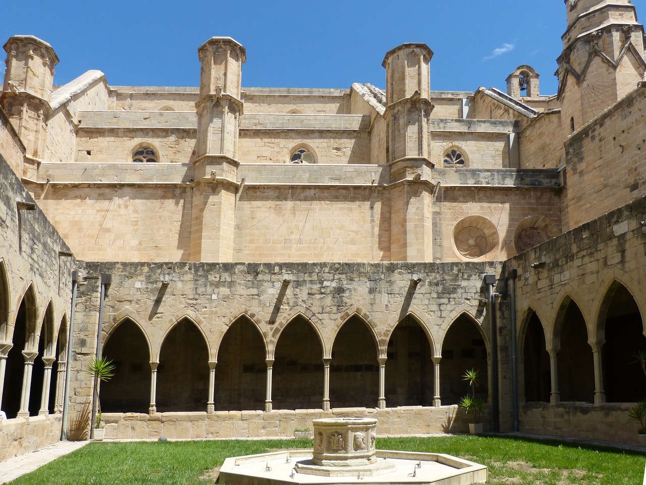 cloister gothic cathedral free photo