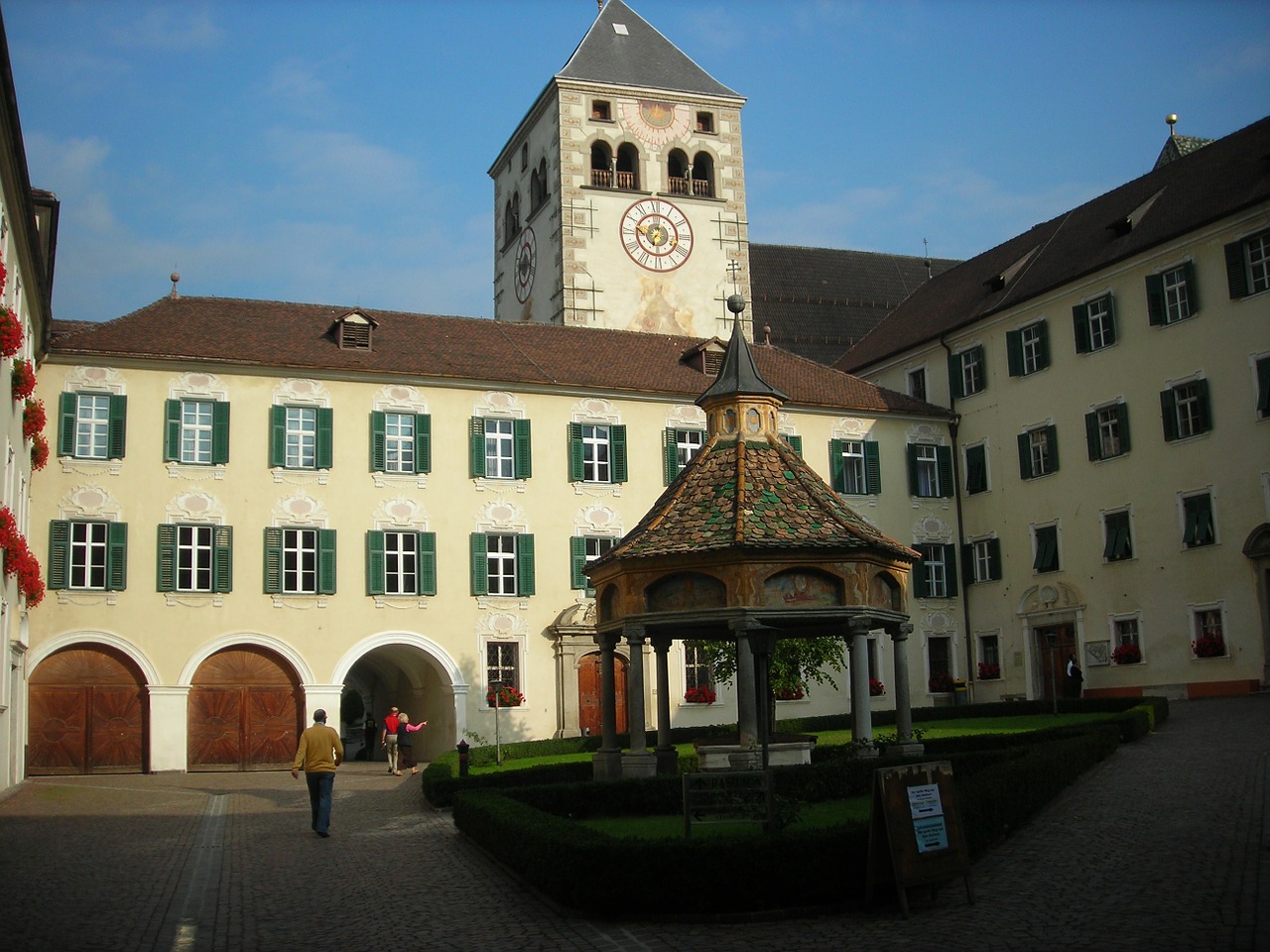 cloister monastery bolzano free photo