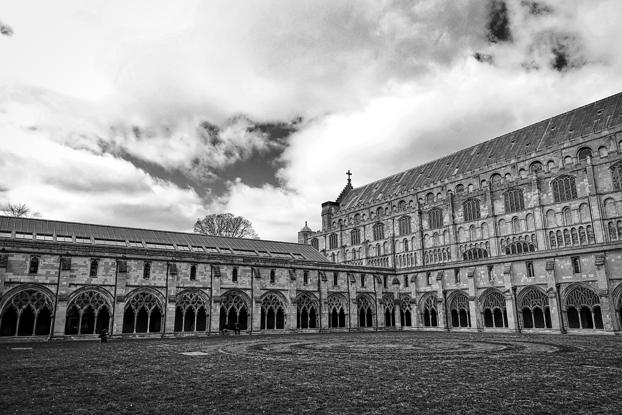 cloisters cathedral norwich cathedral free photo
