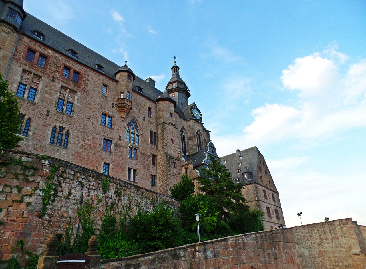 closed marburg castle marburger castle free photo