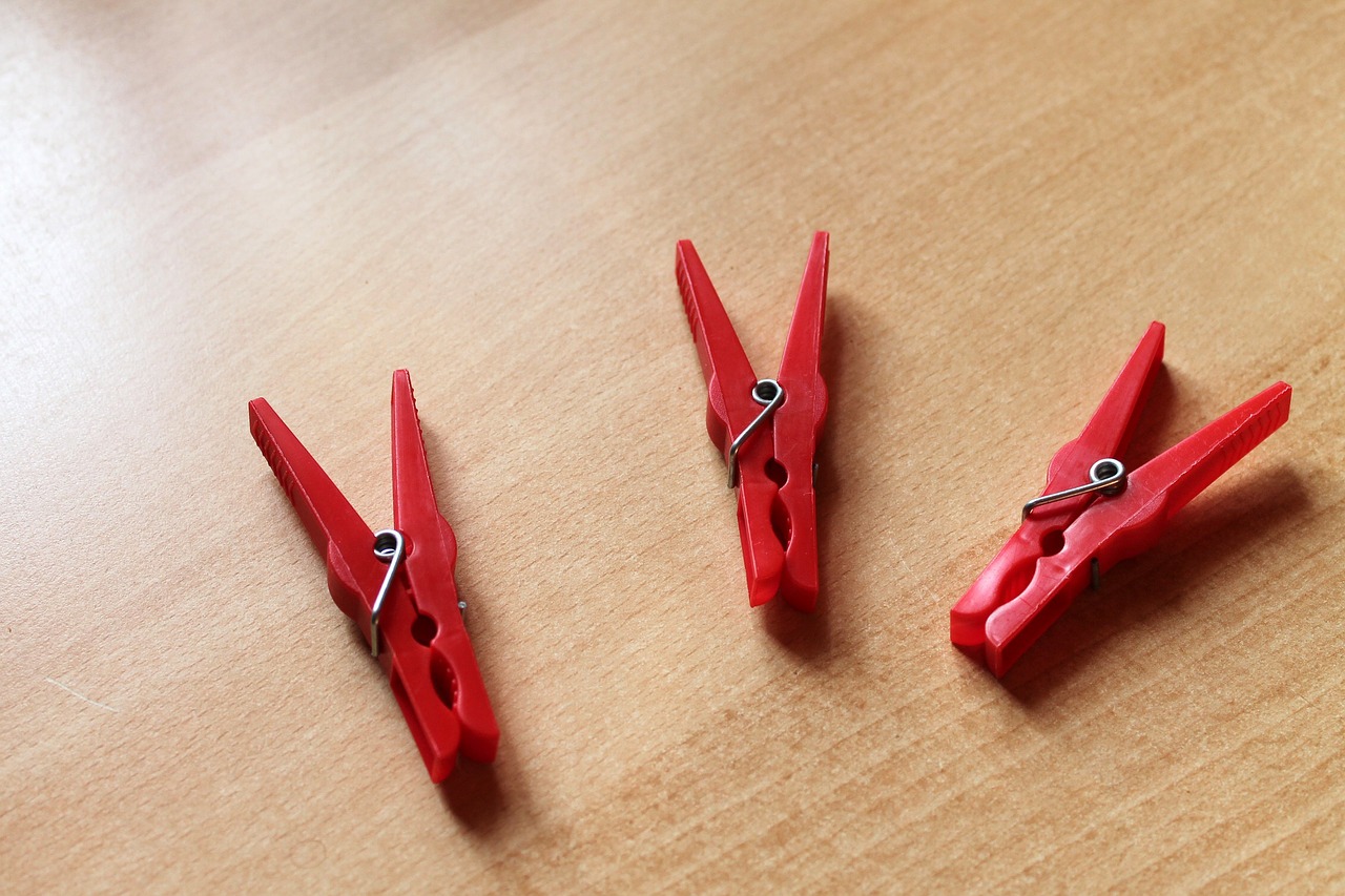 clothespins red clamp free photo