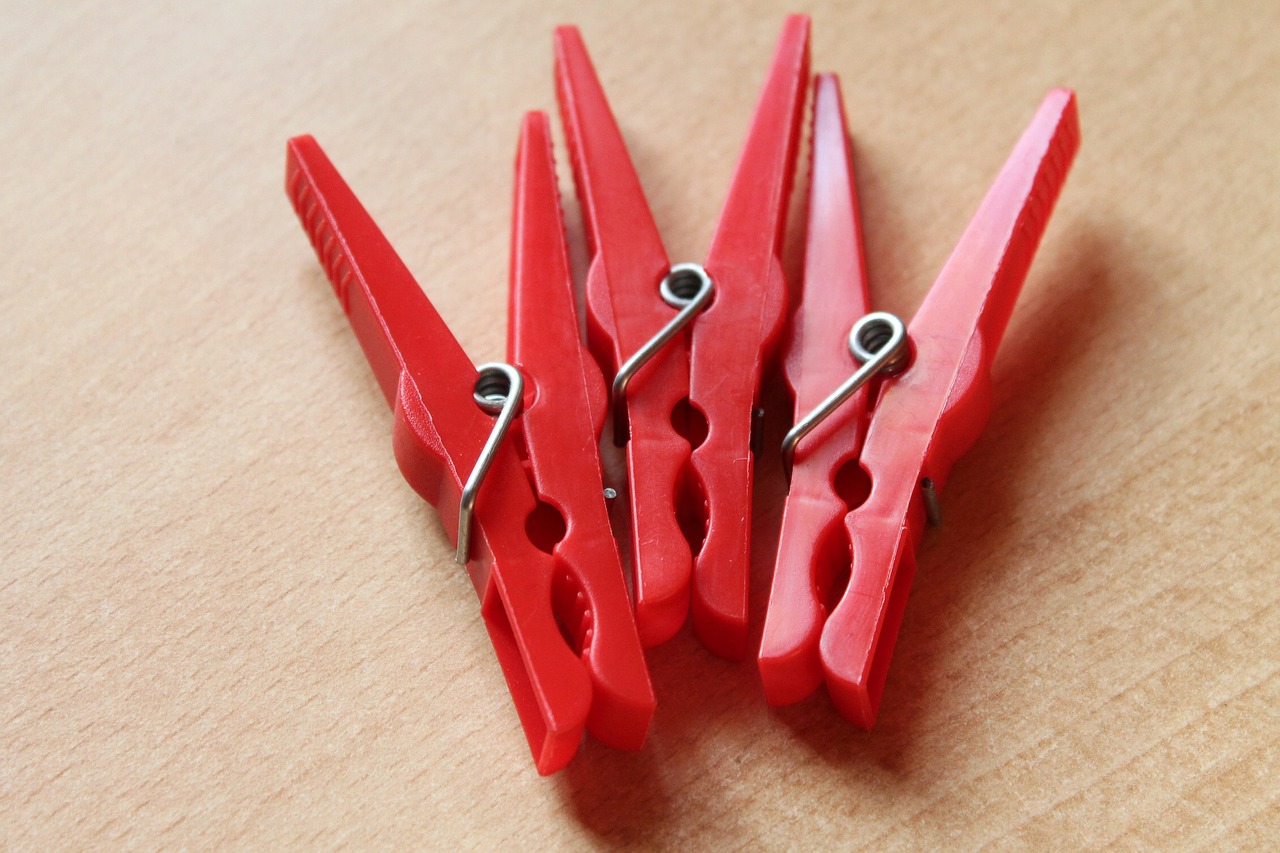 clothespins red clamp free photo