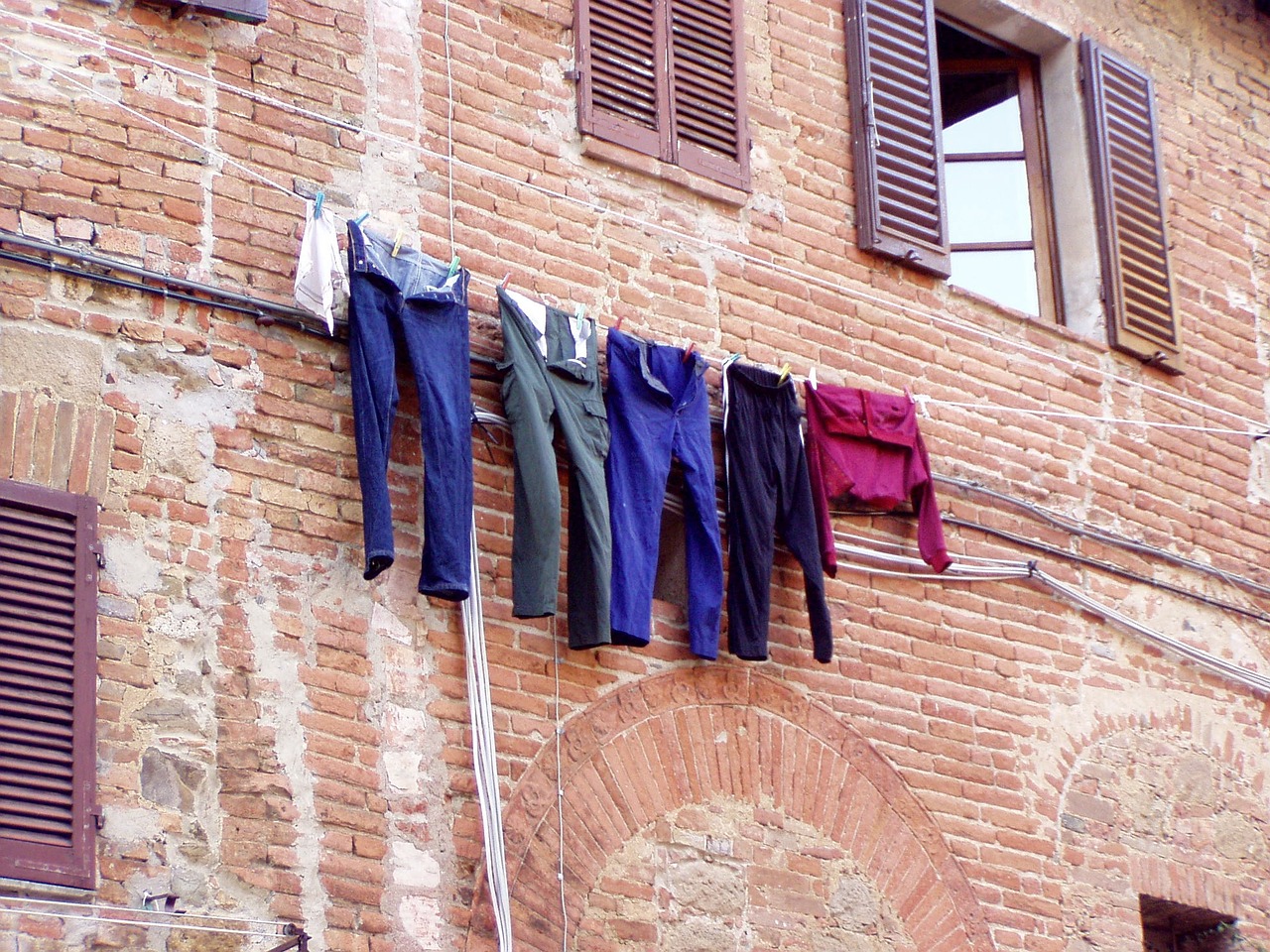 clothing clothesline italy free photo
