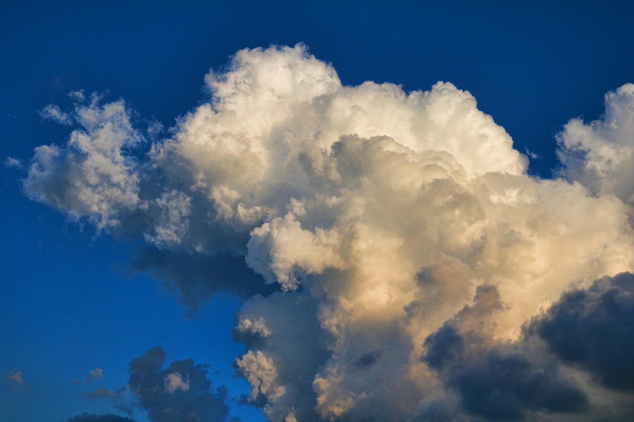 cloud cumulonimbus storm free photo