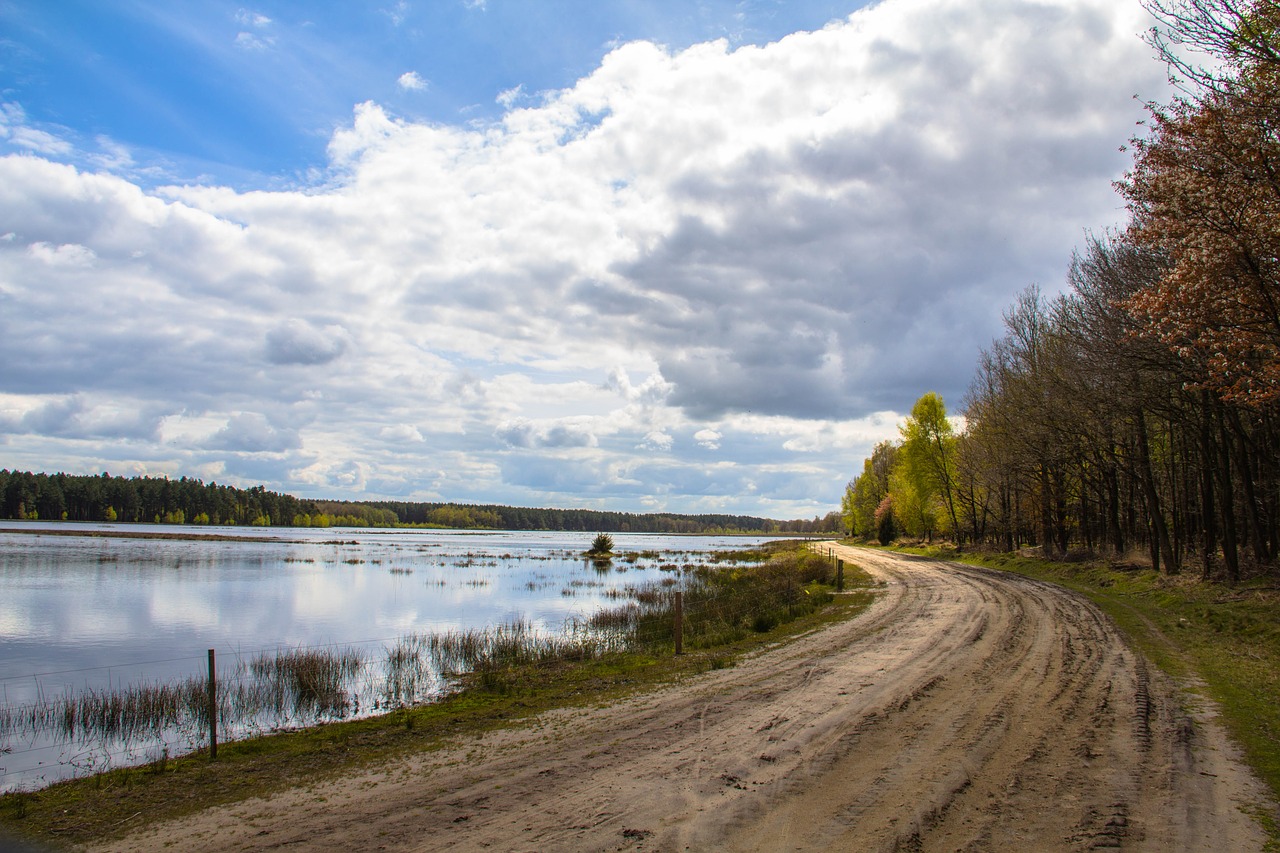 cloud landscape scenic free photo