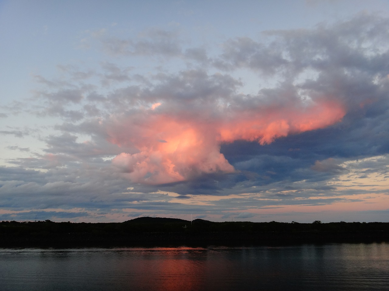 cloud mackay australia free photo