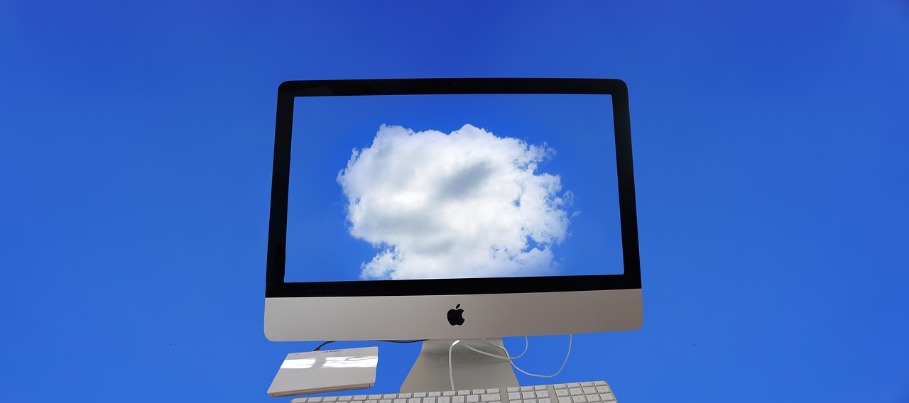 cloud monitor apple free photo