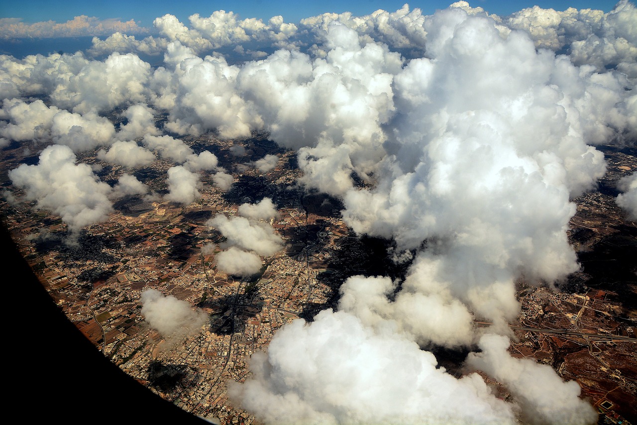 cloud flight the plane free photo