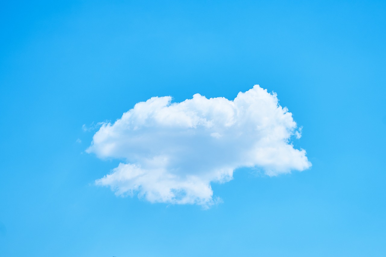 cloud single blue free photo