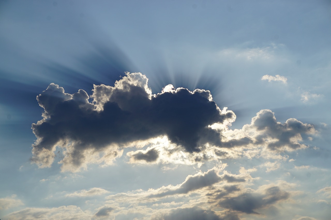 cloud  sky  rays free photo