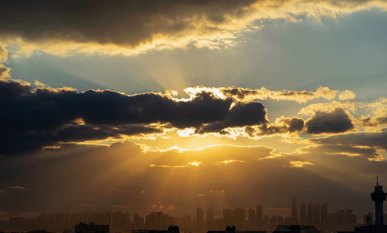 cloud  glow  sunset free photo