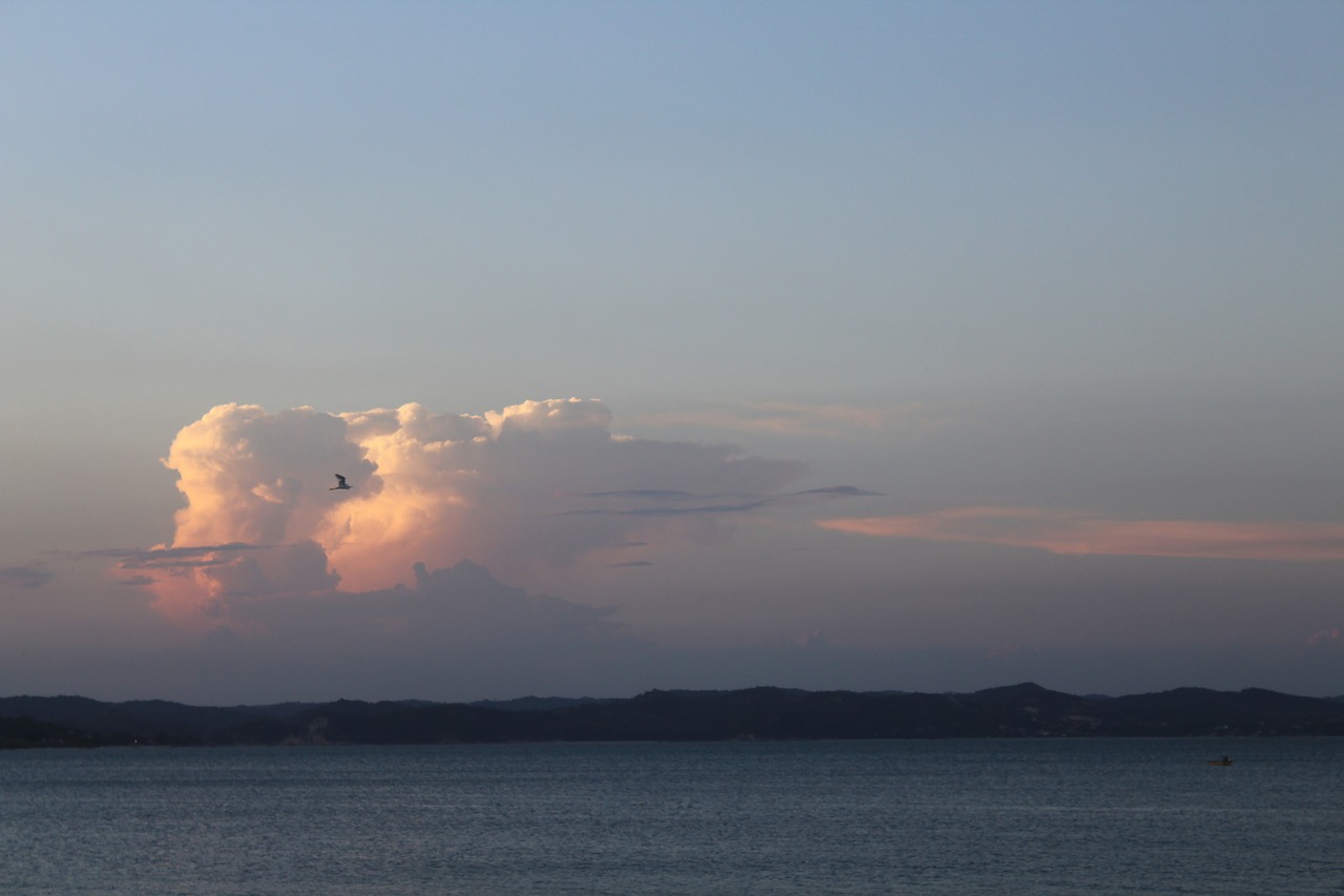 cloud  mar  ocean free photo