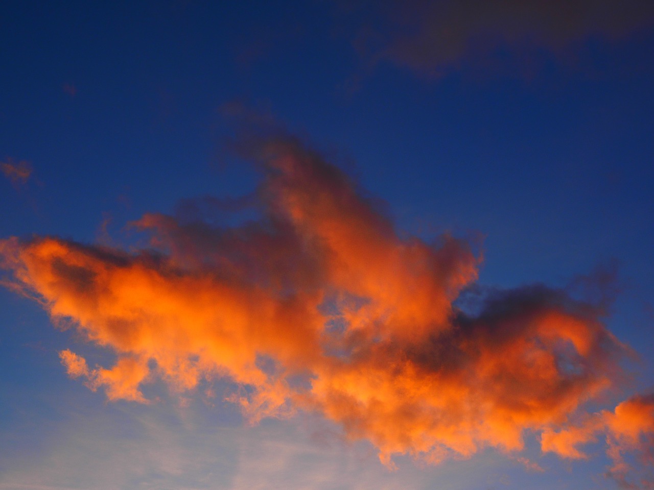 cloud afterglow red free photo