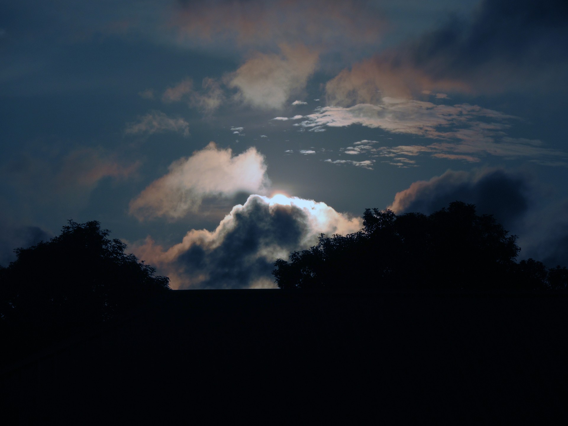 sky cloud silhouette free photo